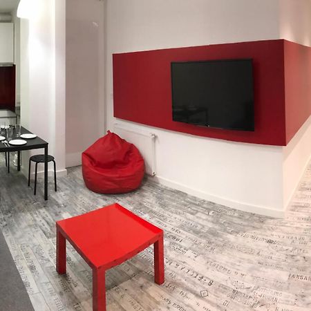 Smart-Tech Plaza Apartment Саламанка Экстерьер фото